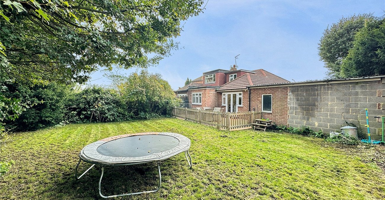 4 bedroom property for sale in Swanley | Robinson Jackson