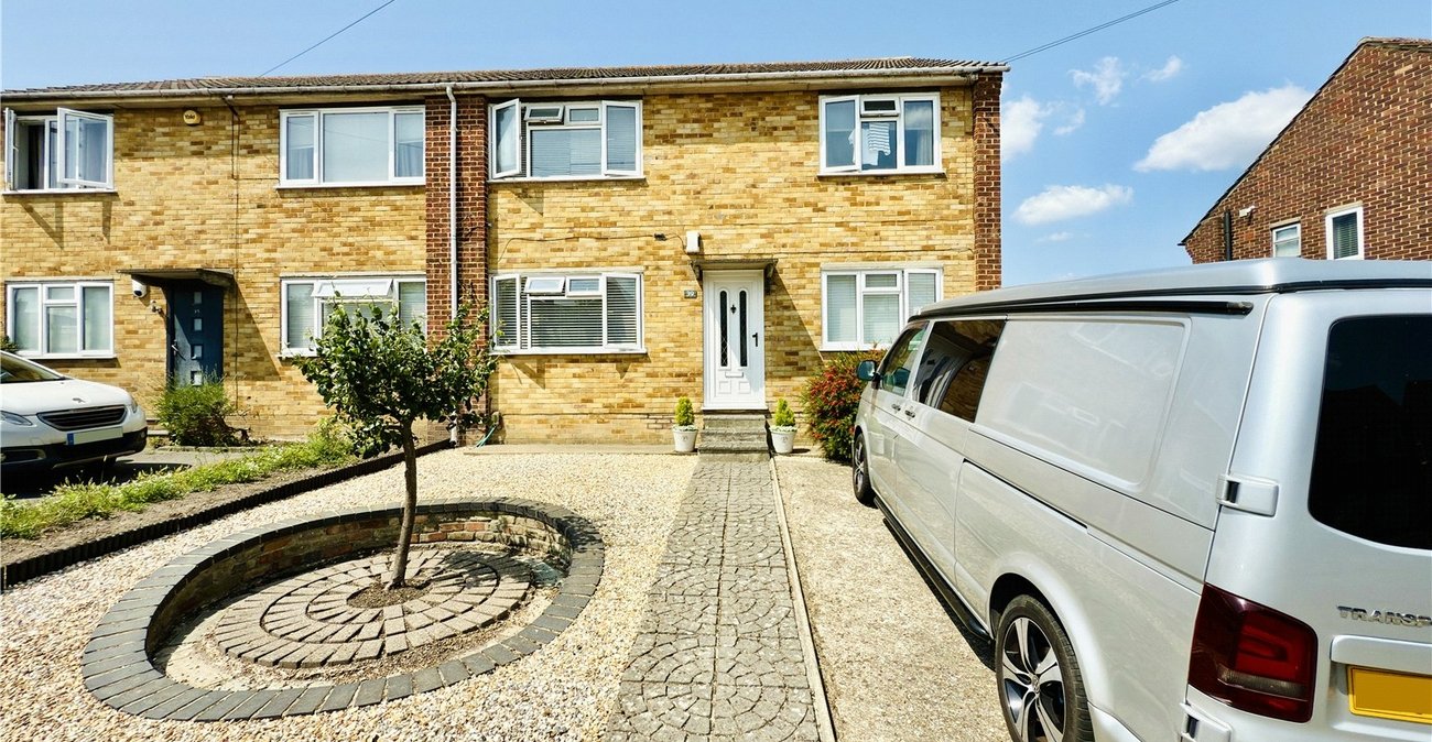 2 bedroom property for sale in Swanley | Robinson Jackson