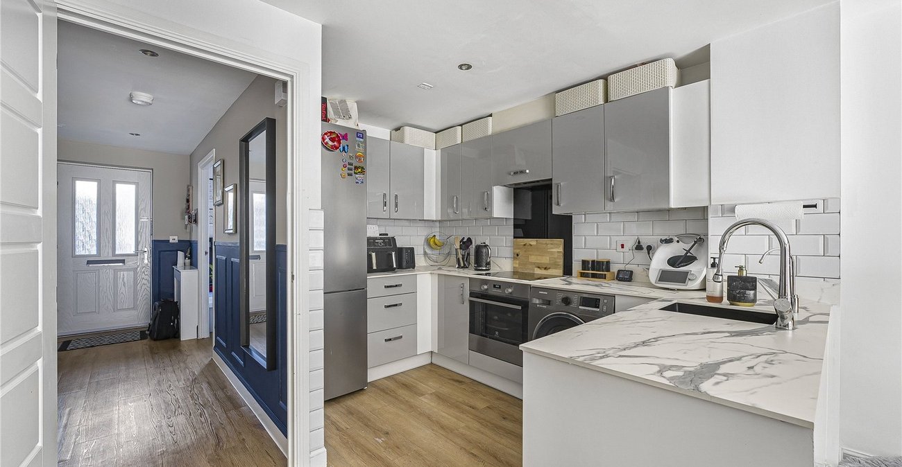 4 bedroom house for sale in Dartford | Robinson Jackson