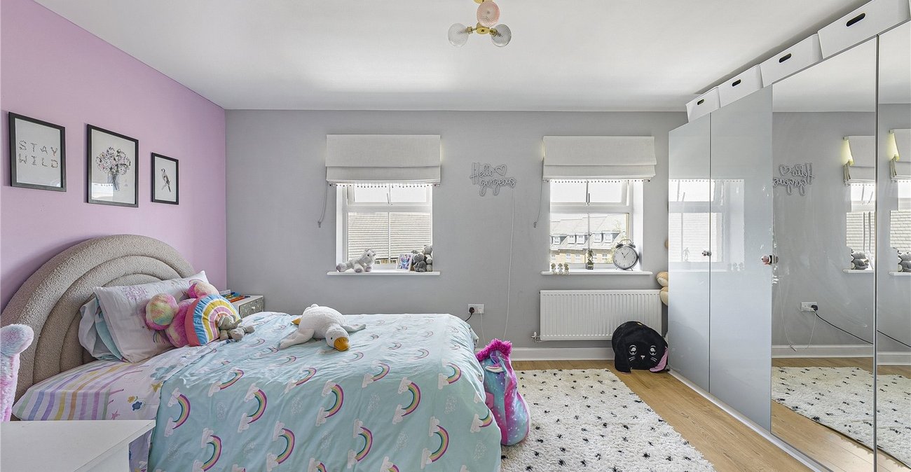 4 bedroom house for sale in Dartford | Robinson Jackson