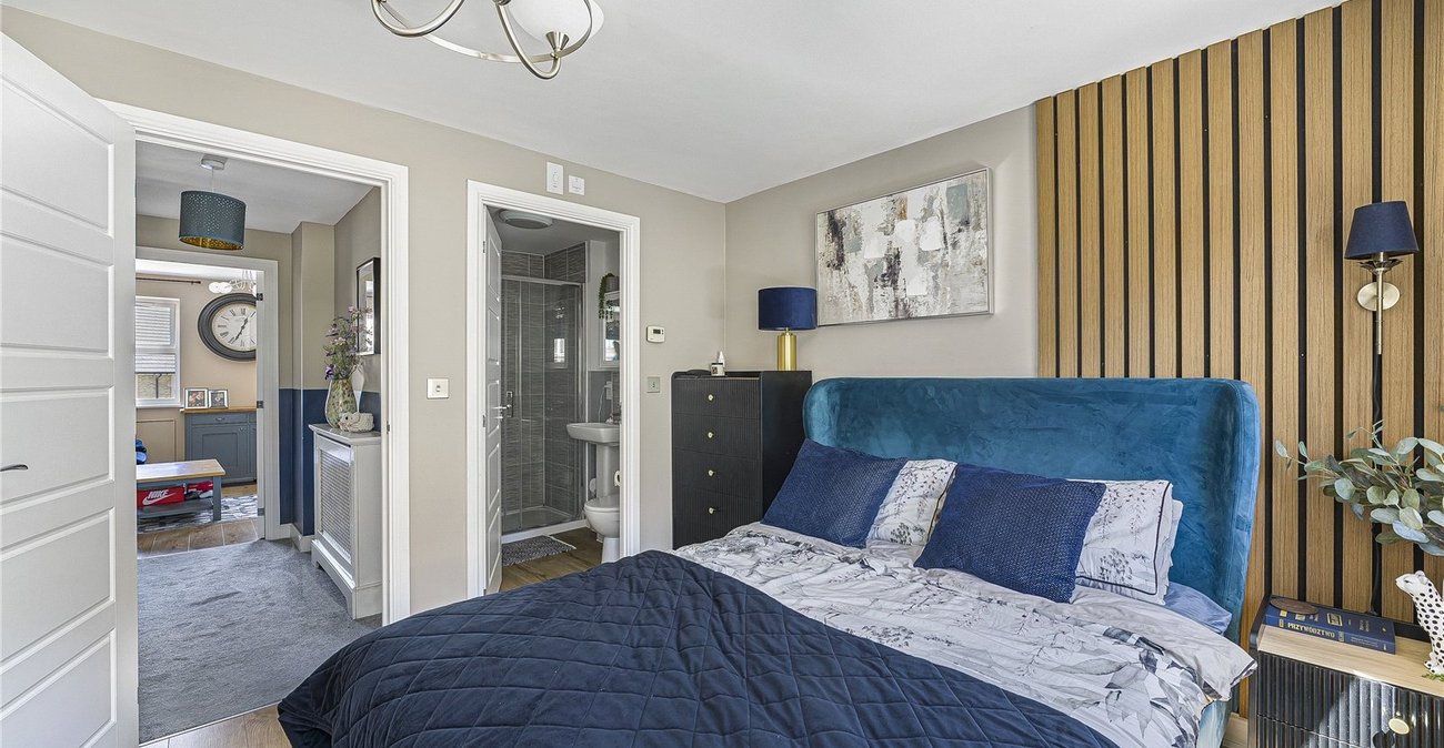 4 bedroom house for sale in Dartford | Robinson Jackson