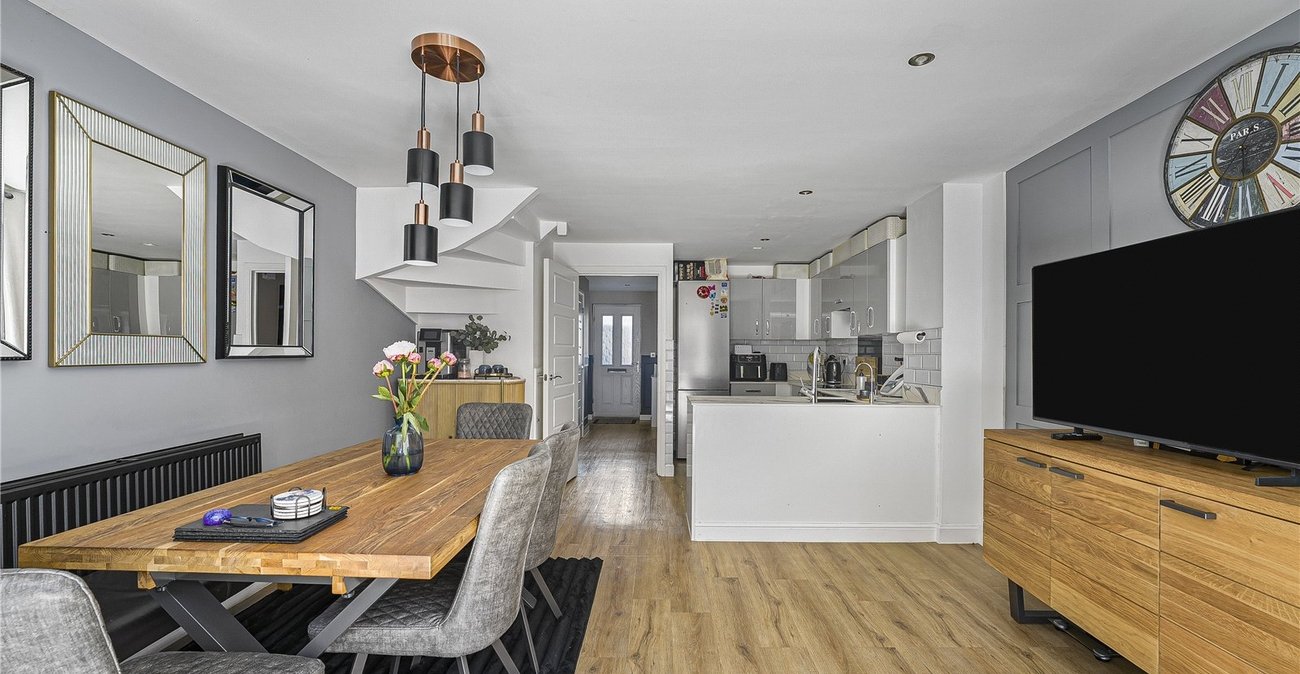 4 bedroom house for sale in Dartford | Robinson Jackson