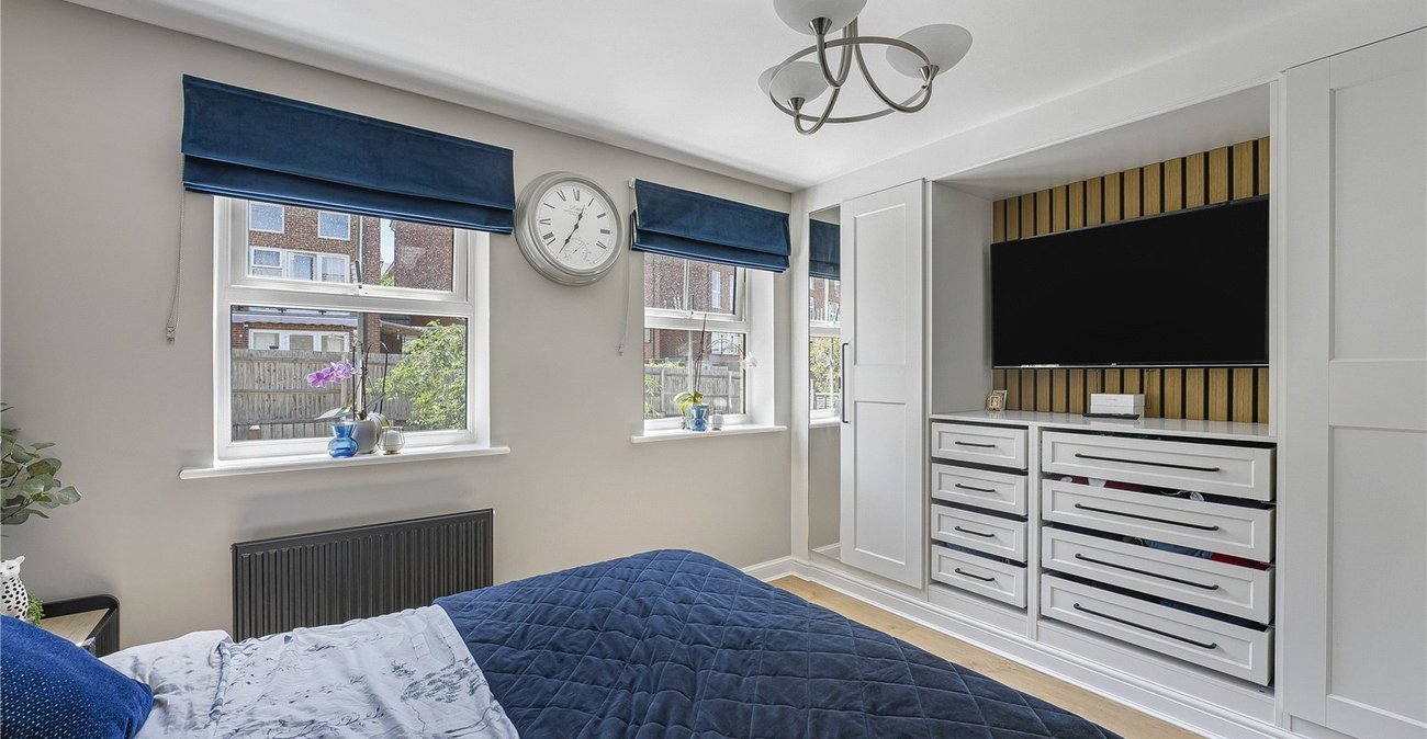 4 bedroom house for sale in Dartford | Robinson Jackson