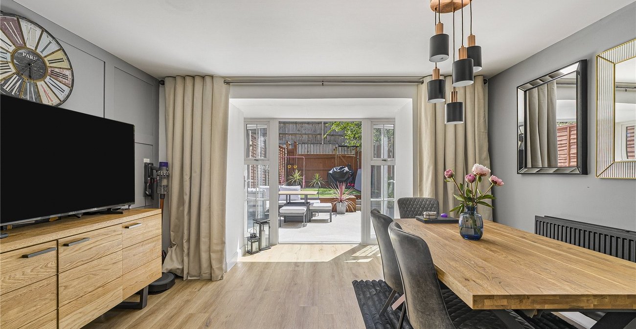 4 bedroom house for sale in Dartford | Robinson Jackson