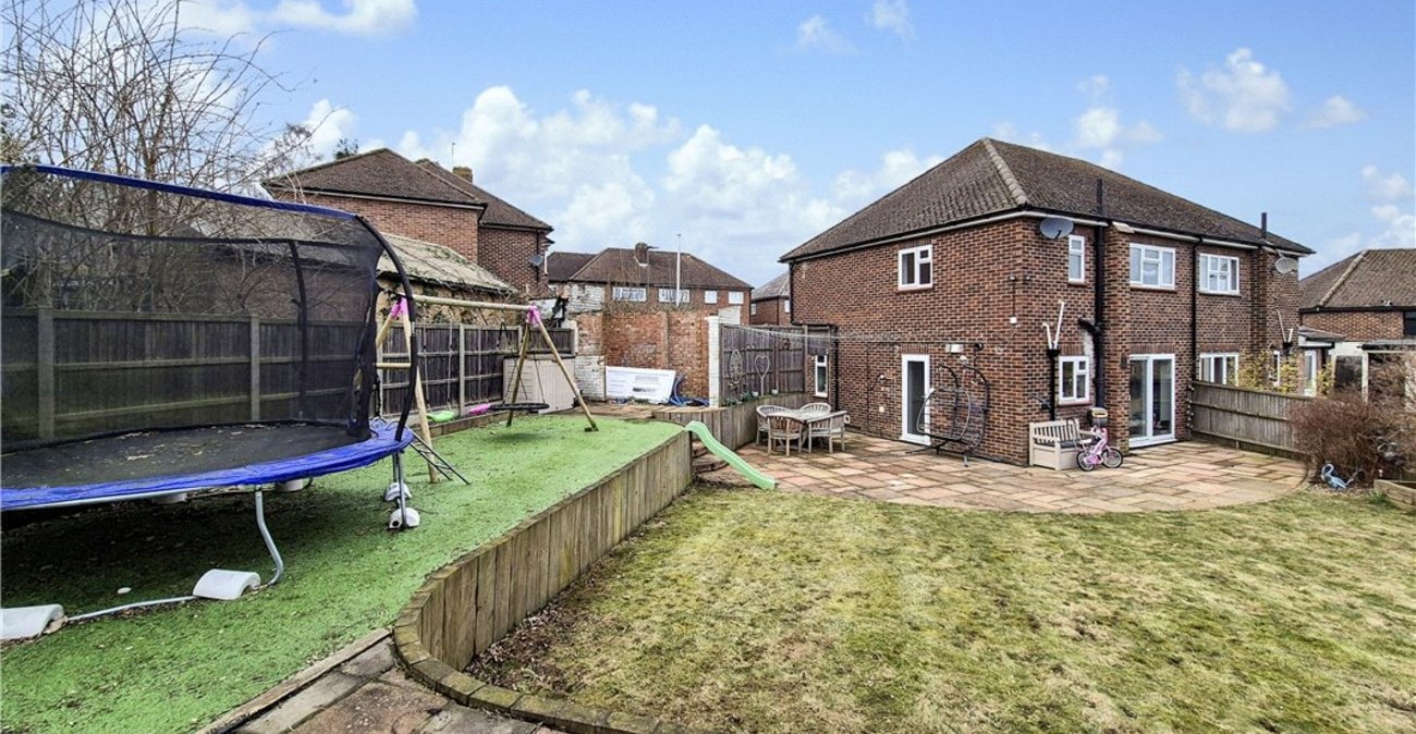 3 bedroom house for sale in Chelsfield | Robinson Jackson