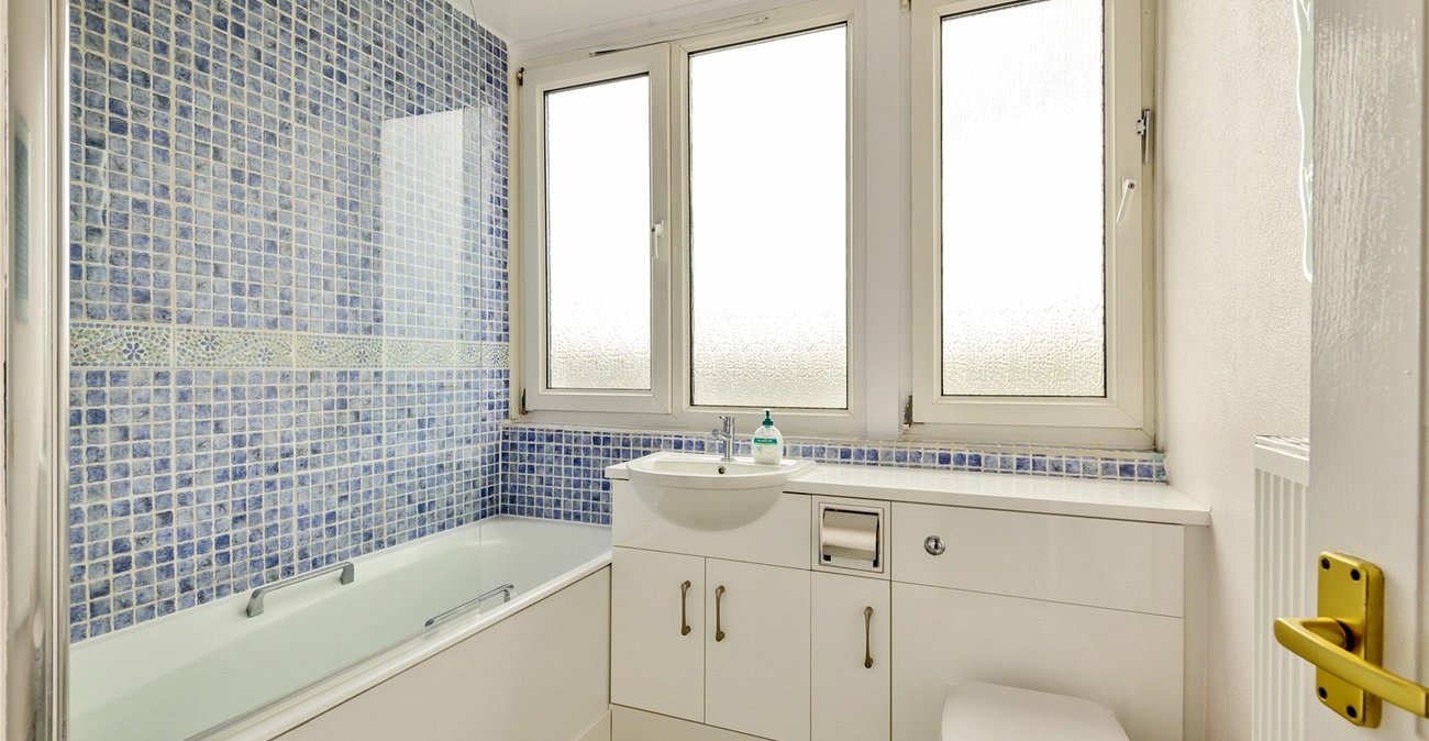 3 bedroom property for sale in  | Robinson Jackson