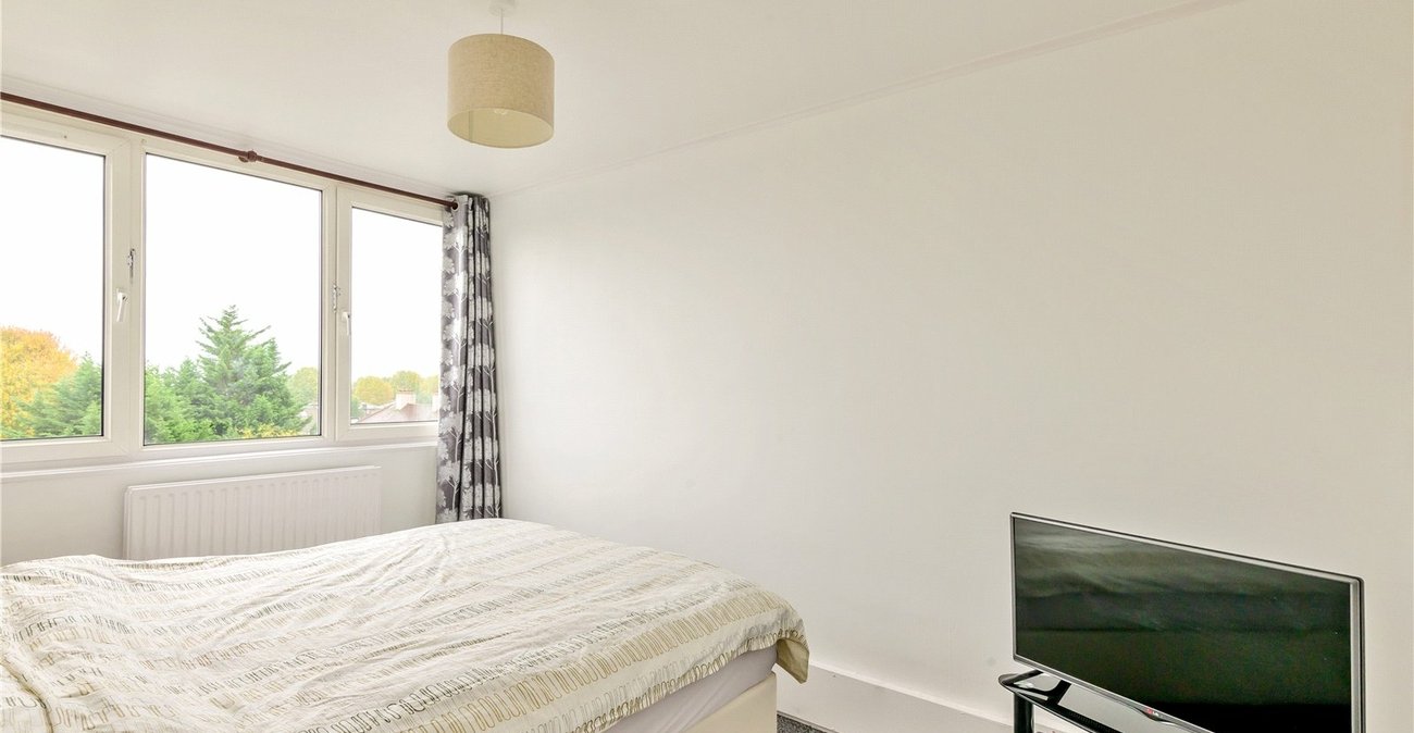 3 bedroom property for sale in  | Robinson Jackson