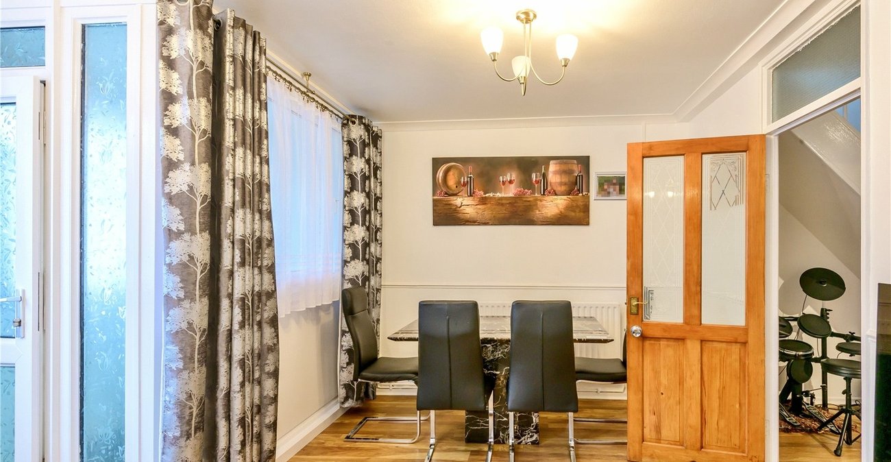 3 bedroom property for sale in  | Robinson Jackson