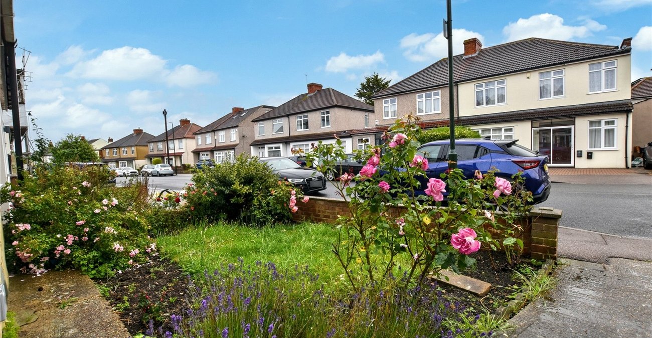 3 bedroom house for sale in Bexleyheath | Robinson Jackson