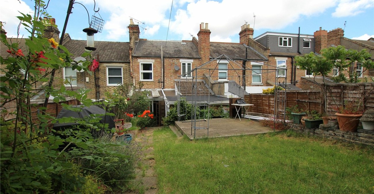 3 bedroom house for sale in Shooters Hill | Robinson Jackson