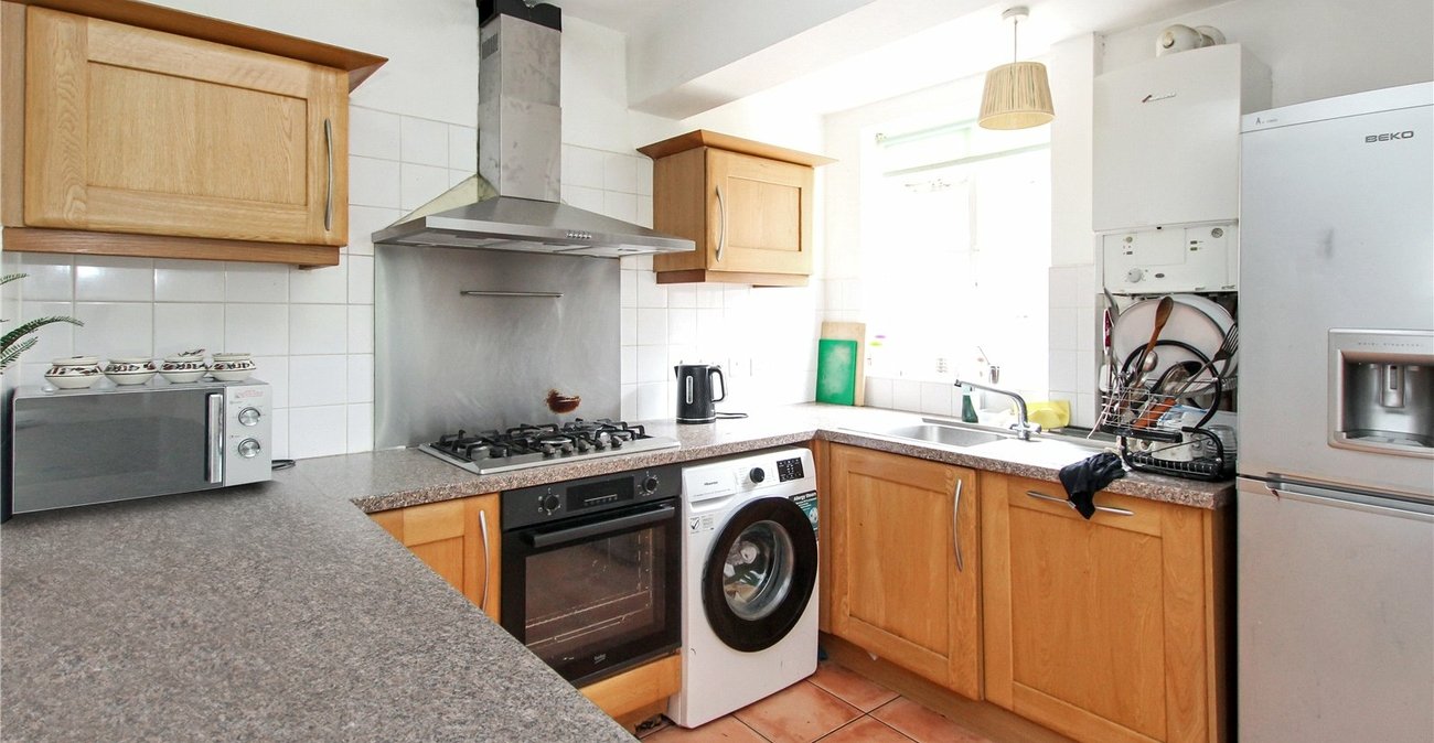 3 bedroom house for sale in Shooters Hill | Robinson Jackson