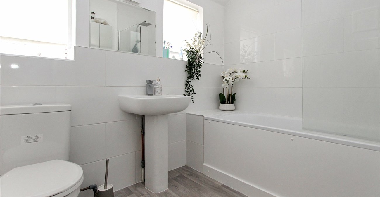 3 bedroom house for sale in Shooters Hill | Robinson Jackson