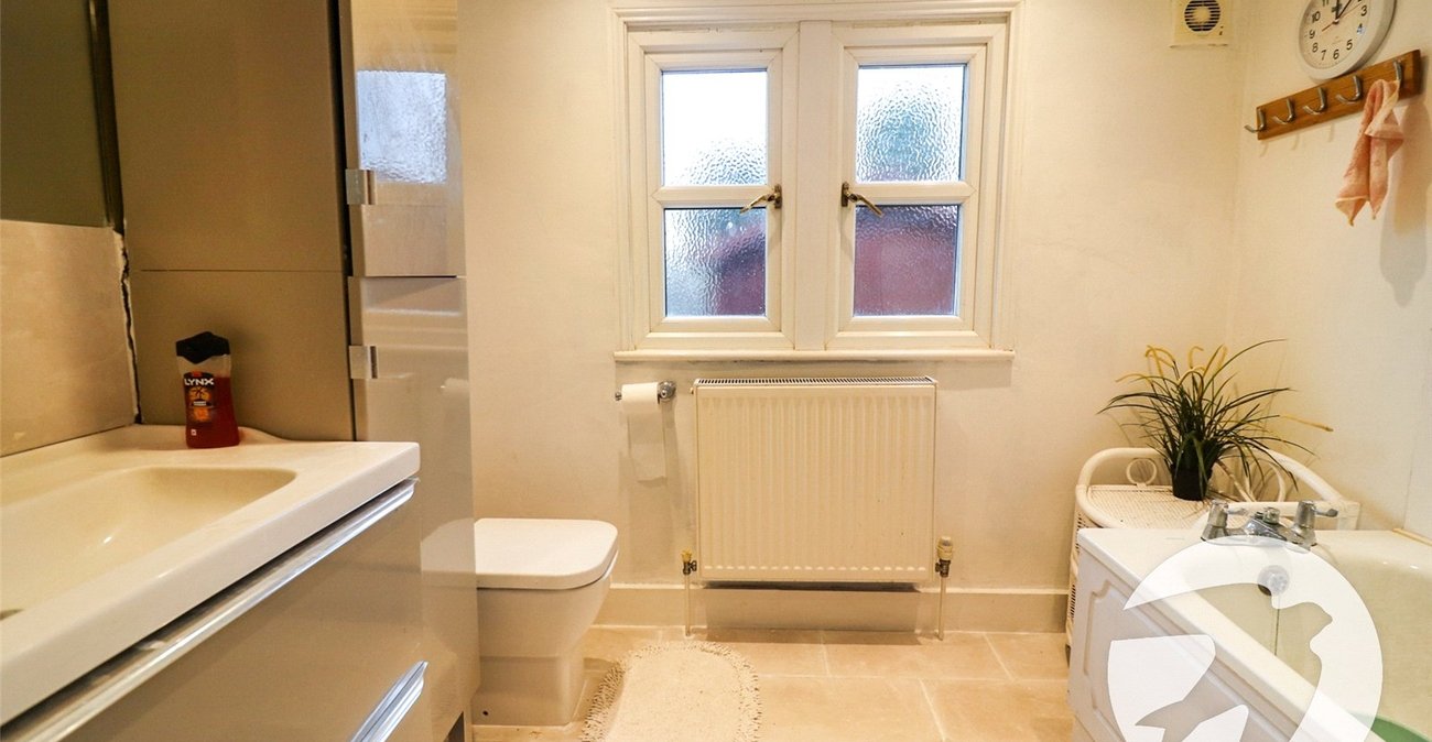 3 bedroom house for sale in Erith | Robinson Jackson
