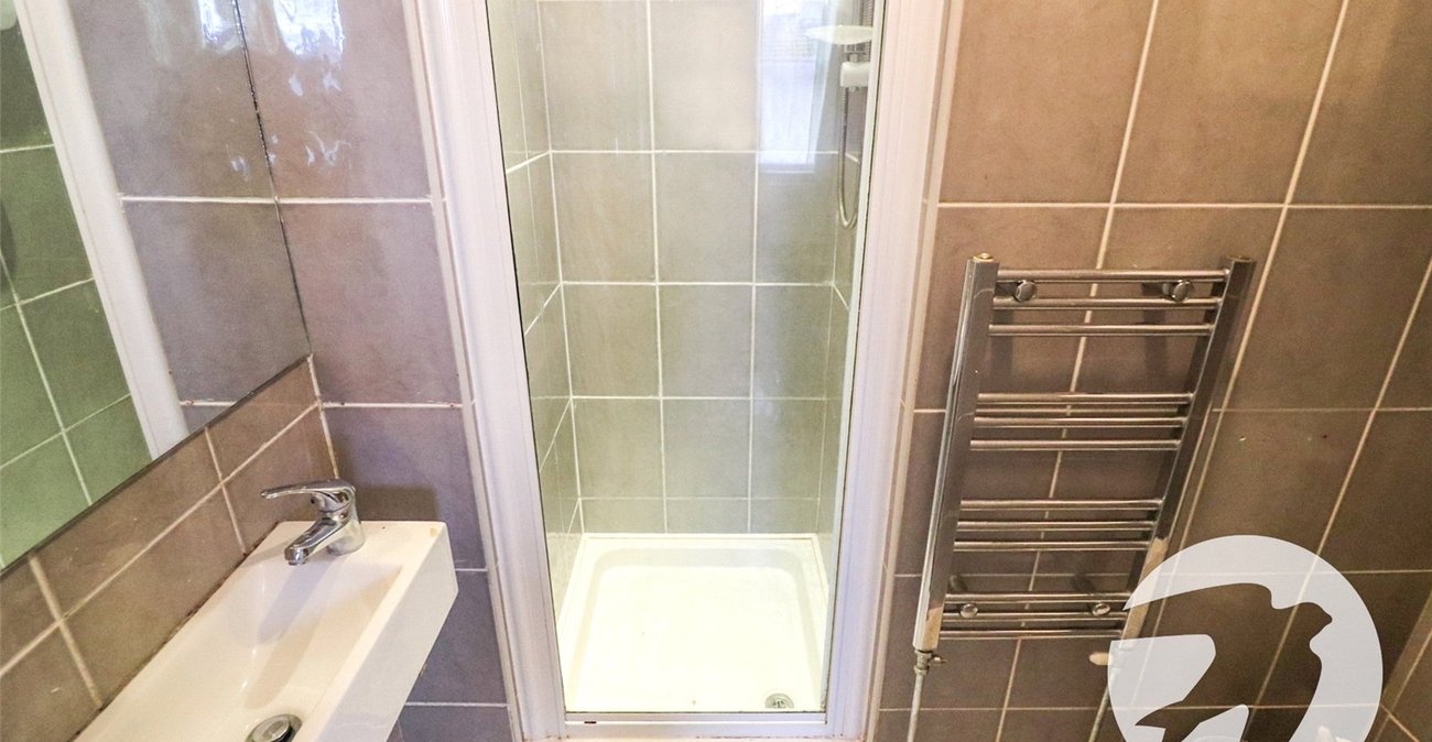 3 bedroom house for sale in Erith | Robinson Jackson