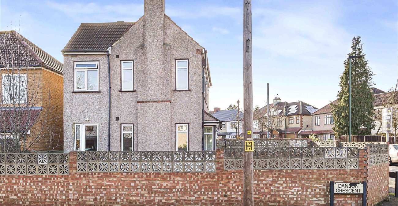 4 bedroom house for sale in Welling | Robinson Jackson