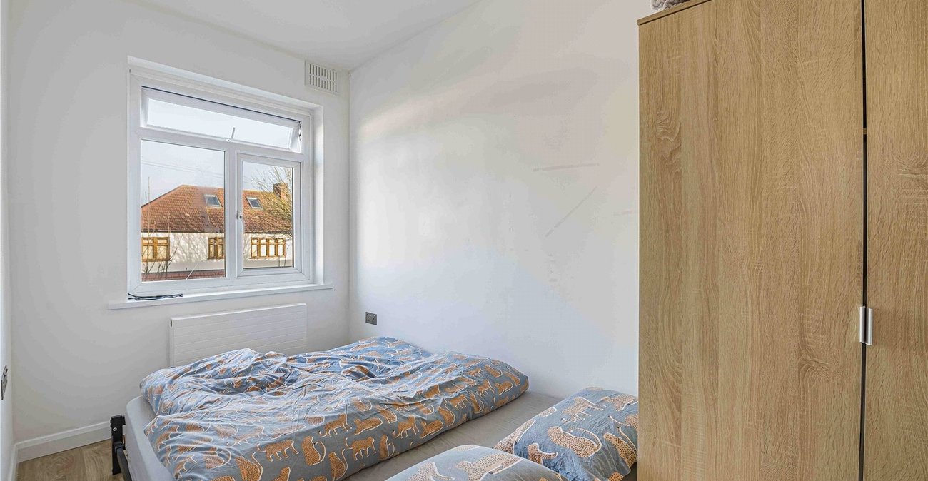 4 bedroom house for sale in Welling | Robinson Jackson