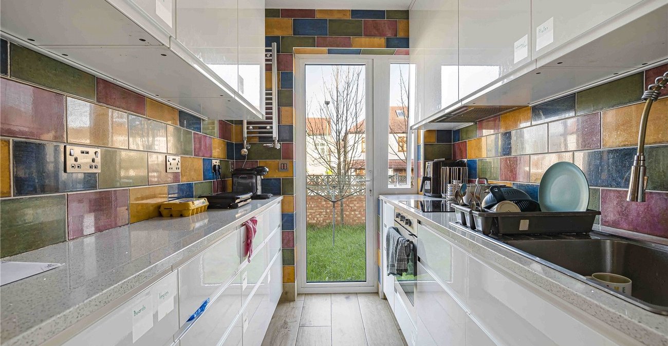 4 bedroom house for sale in Welling | Robinson Jackson