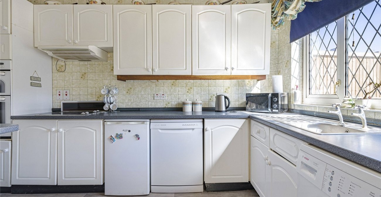 3 bedroom house for sale in Welling | Robinson Jackson