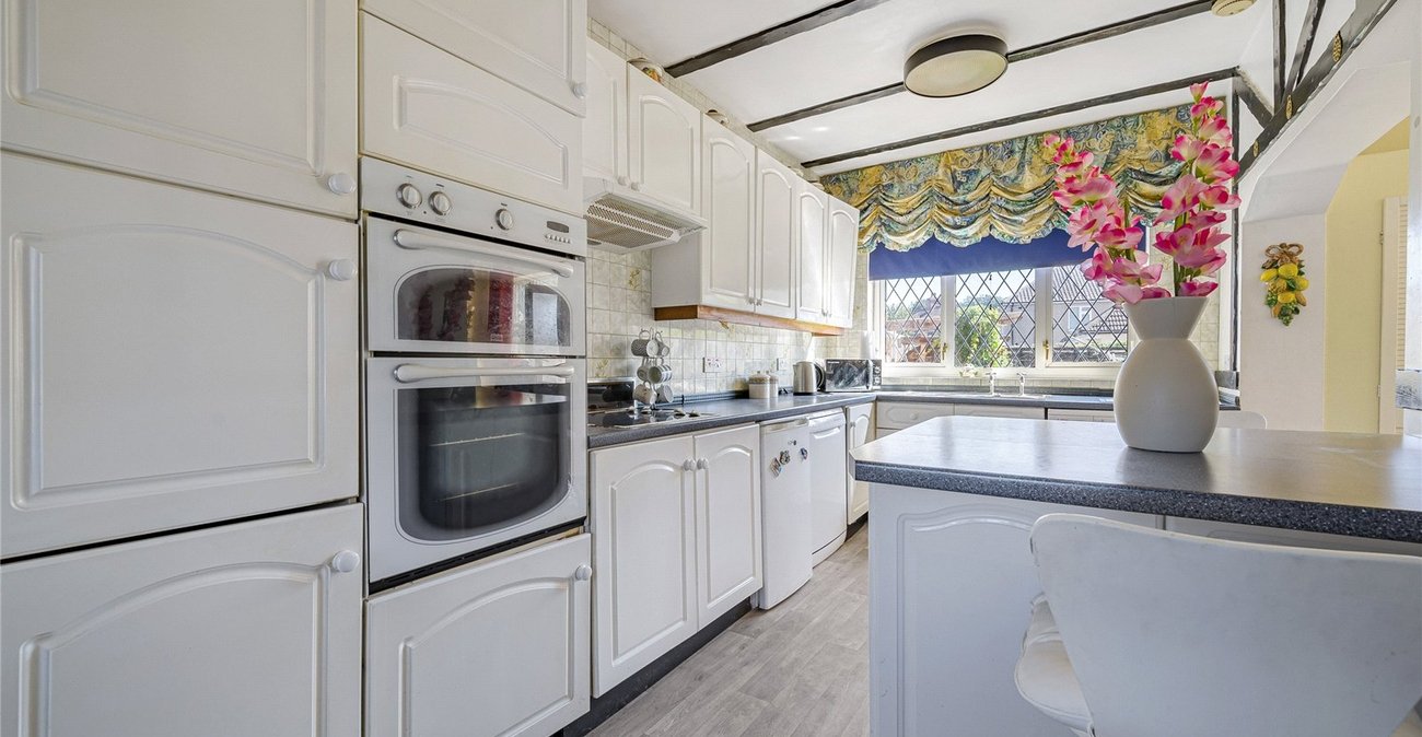 3 bedroom house for sale in Welling | Robinson Jackson