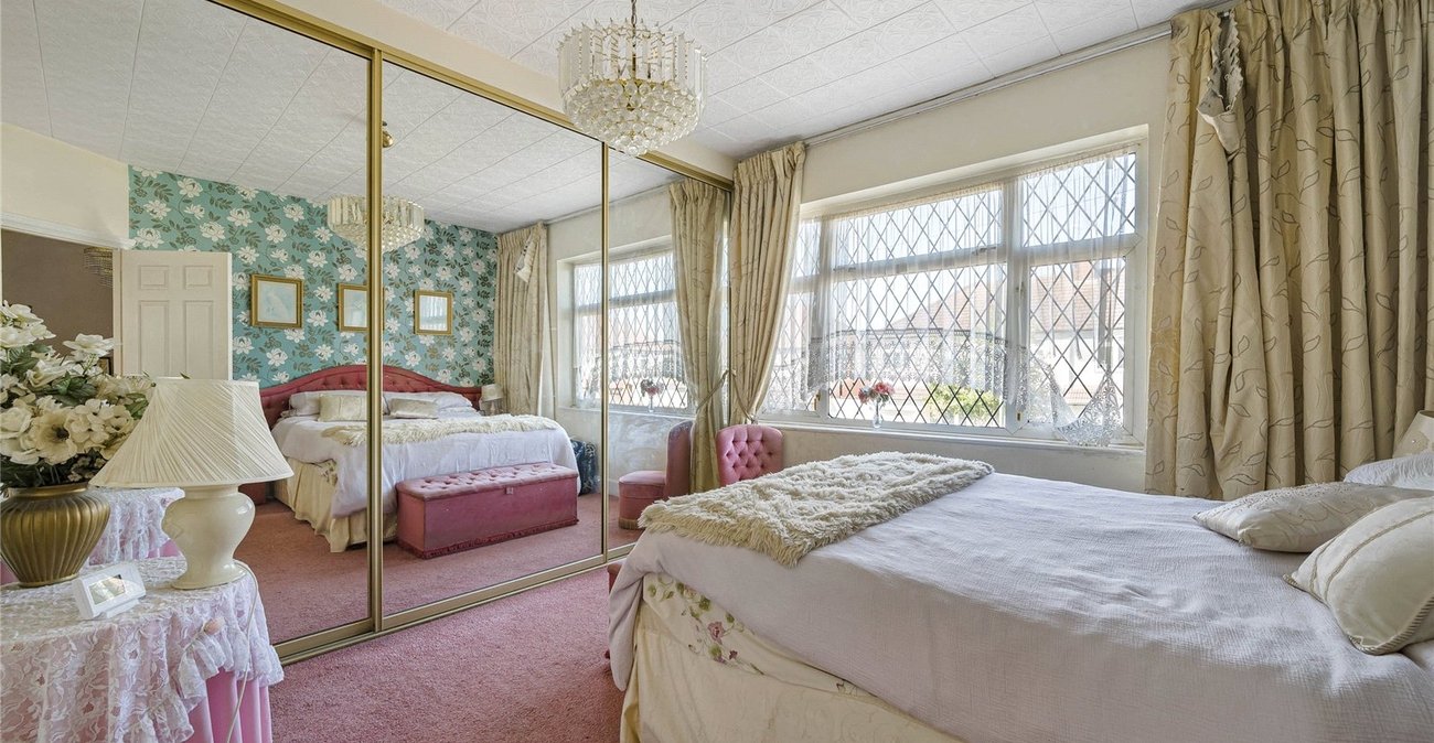 3 bedroom house for sale in Welling | Robinson Jackson