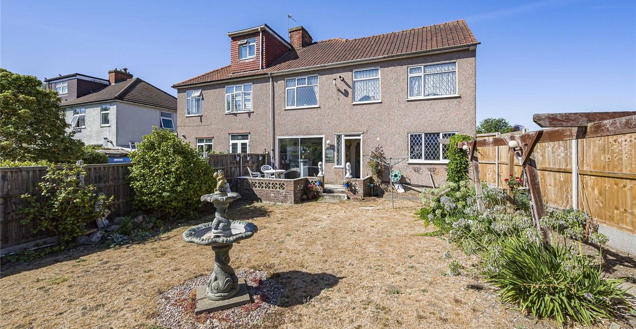 3 bedroom house for sale in Welling | Robinson Jackson