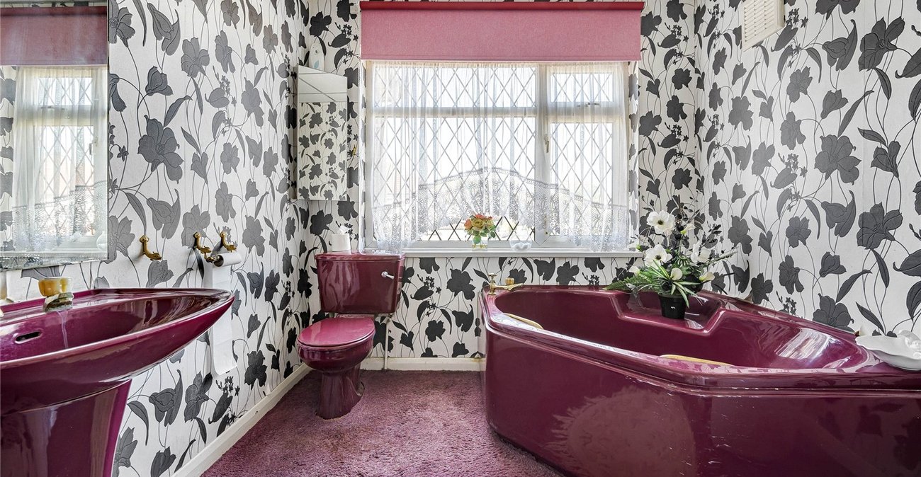 3 bedroom house for sale in Welling | Robinson Jackson