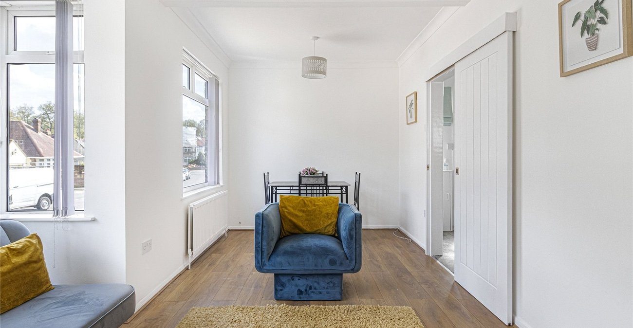 2 bedroom bungalow for sale in South Welling | Robinson Jackson