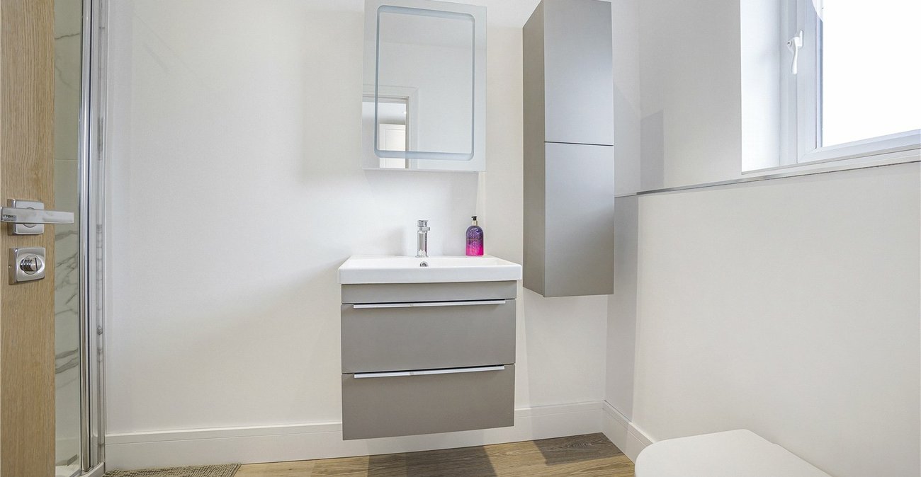 4 bedroom house for sale in Bexley | Robinson Jackson