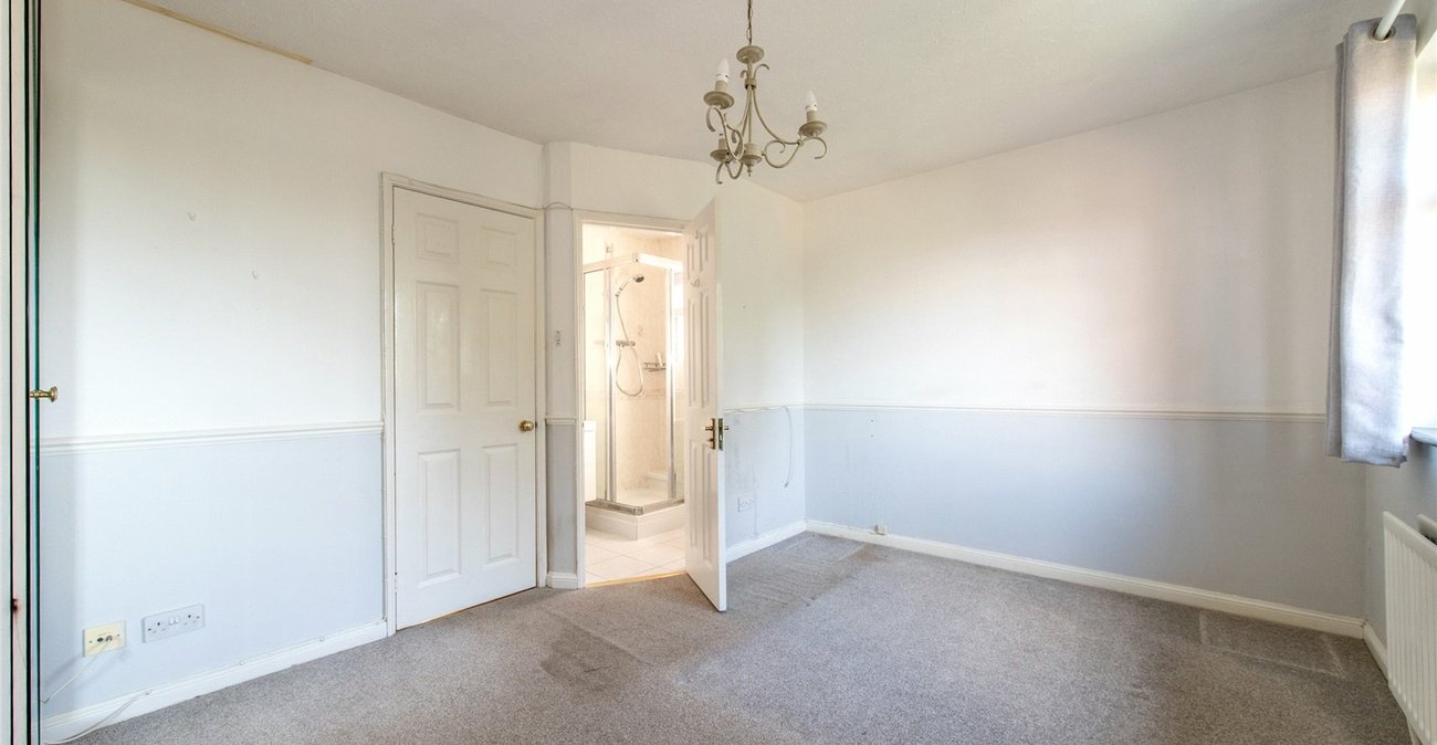 4 bedroom house for sale in Higham | Robinson Michael & Jackson