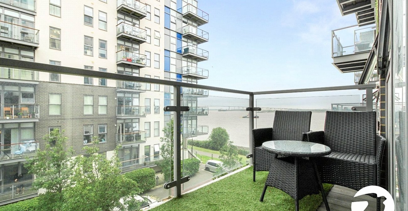 1 bedroom property for sale in Clovelly Place | Robinson Jackson