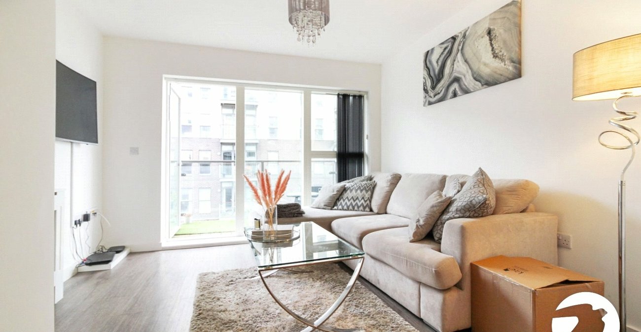 1 bedroom property for sale in Clovelly Place | Robinson Jackson