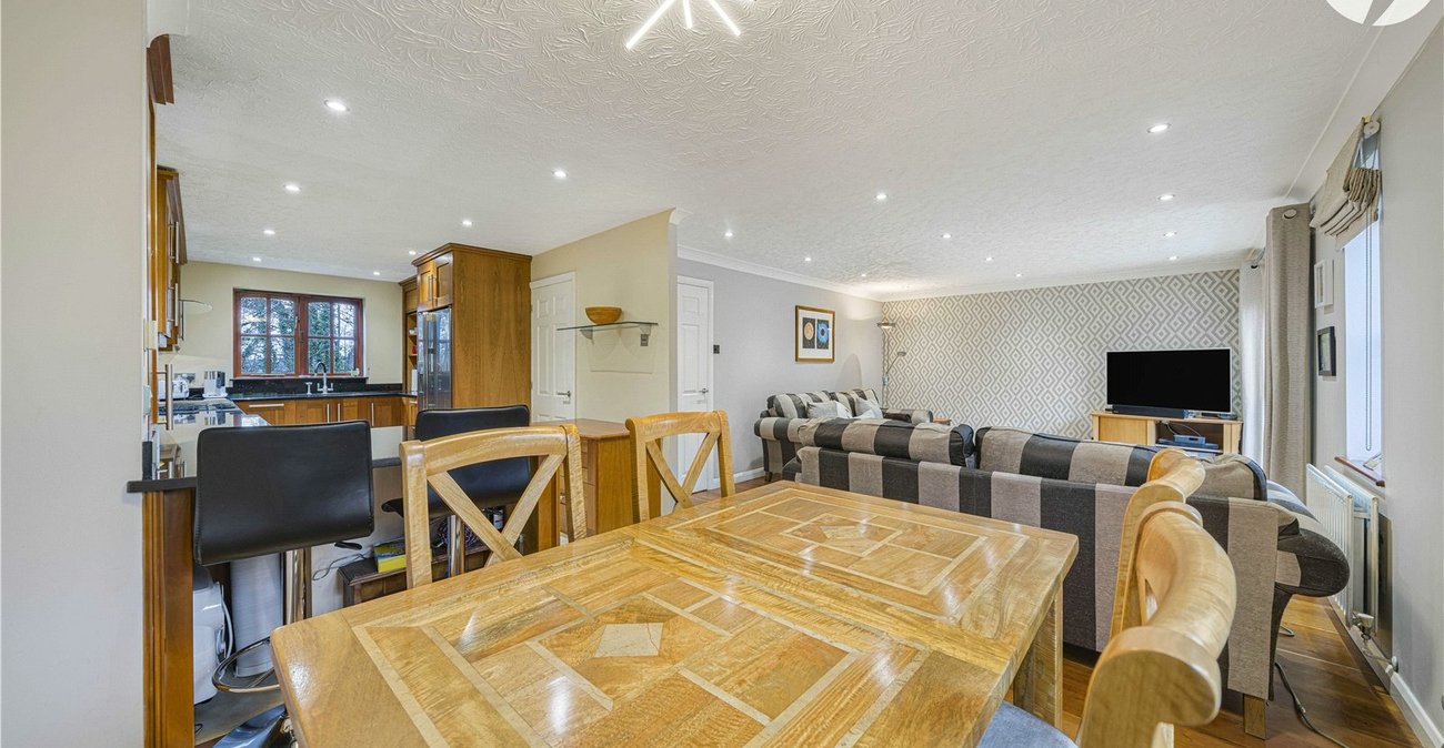 4 bedroom house for sale in Darenth Village Park | Robinson Jackson