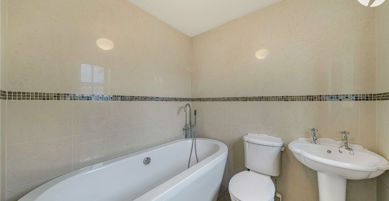 4 bedroom house for sale in Darenth Village Park | Robinson Jackson