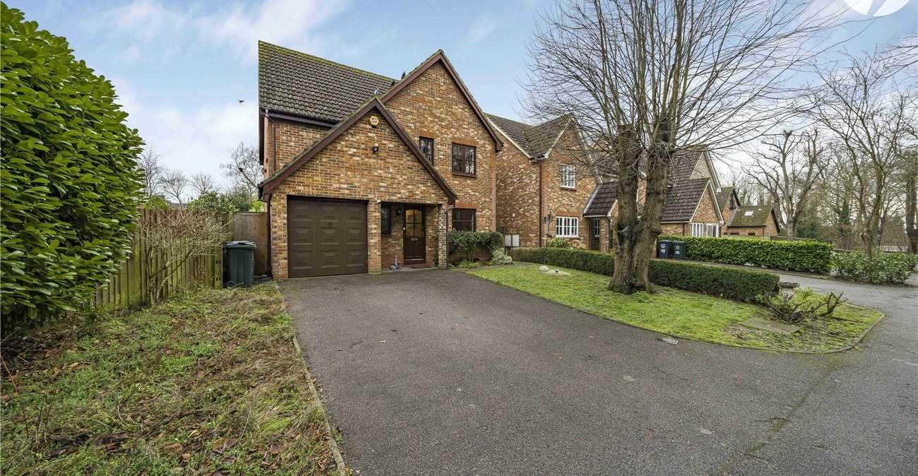 4 bedroom house for sale in Darenth Village Park | Robinson Jackson