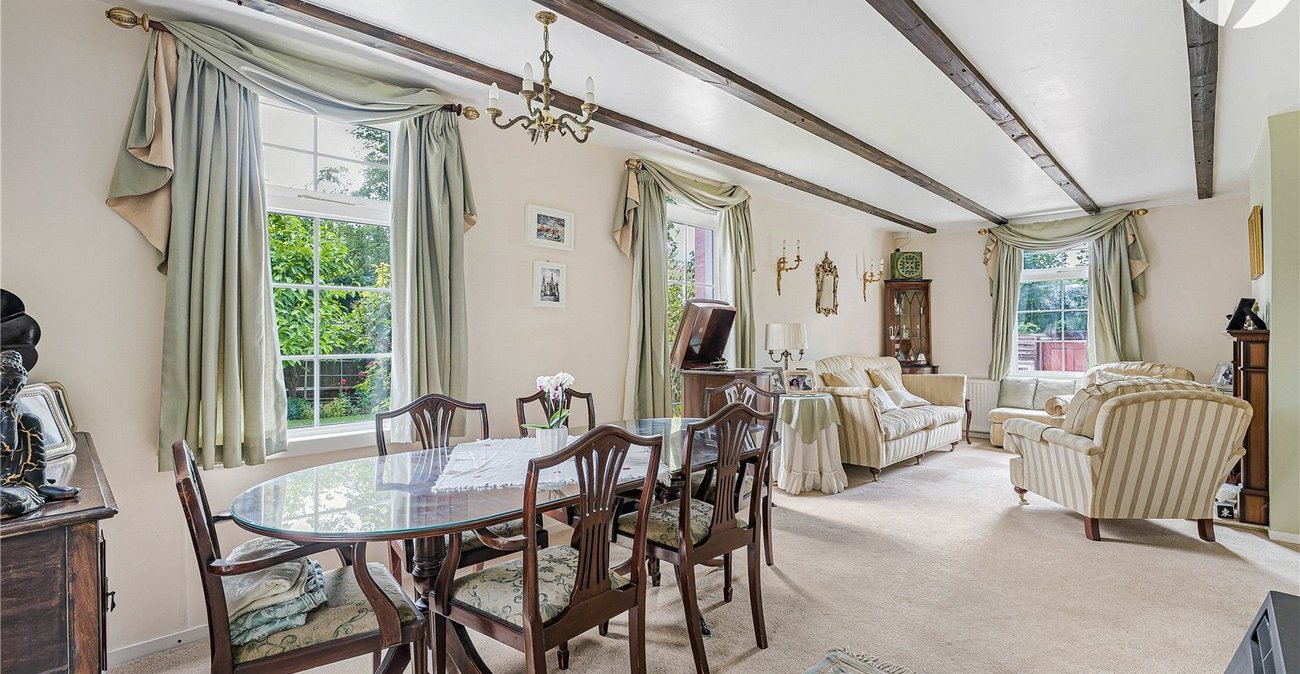 4 bedroom house for sale in Dartford | Robinson Jackson