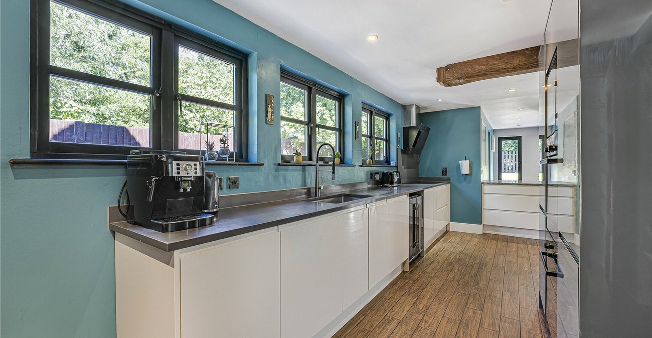 4 bedroom house for sale in Dartford | Robinson Jackson
