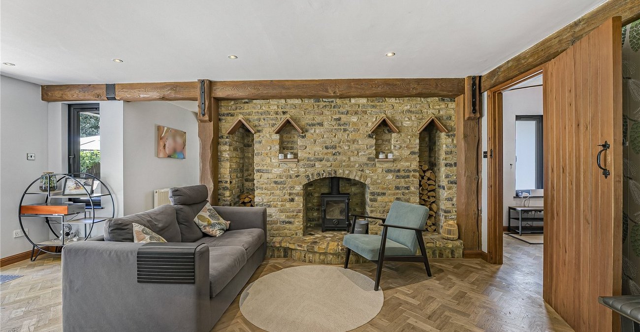 4 bedroom house for sale in Dartford | Robinson Jackson