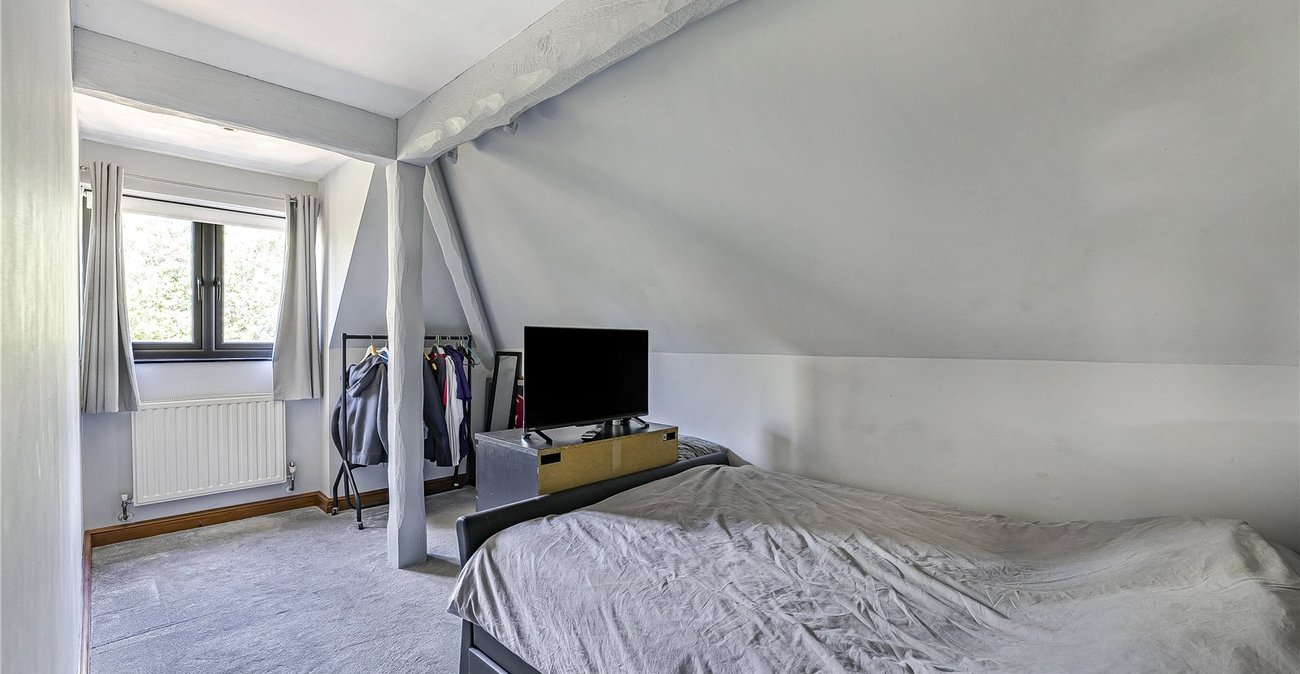 4 bedroom house for sale in Dartford | Robinson Jackson