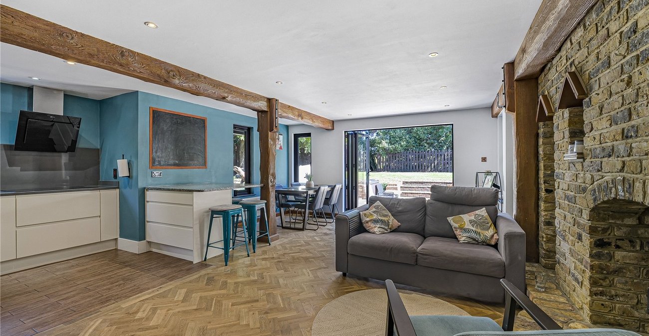 4 bedroom house for sale in Dartford | Robinson Jackson