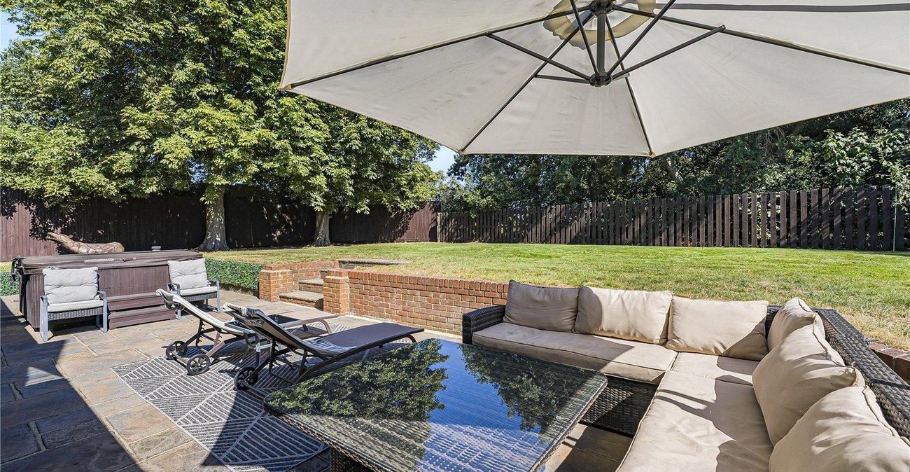 4 bedroom house for sale in Dartford | Robinson Jackson