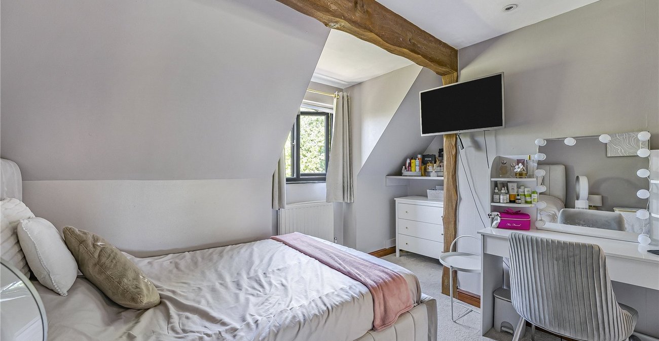4 bedroom house for sale in Dartford | Robinson Jackson