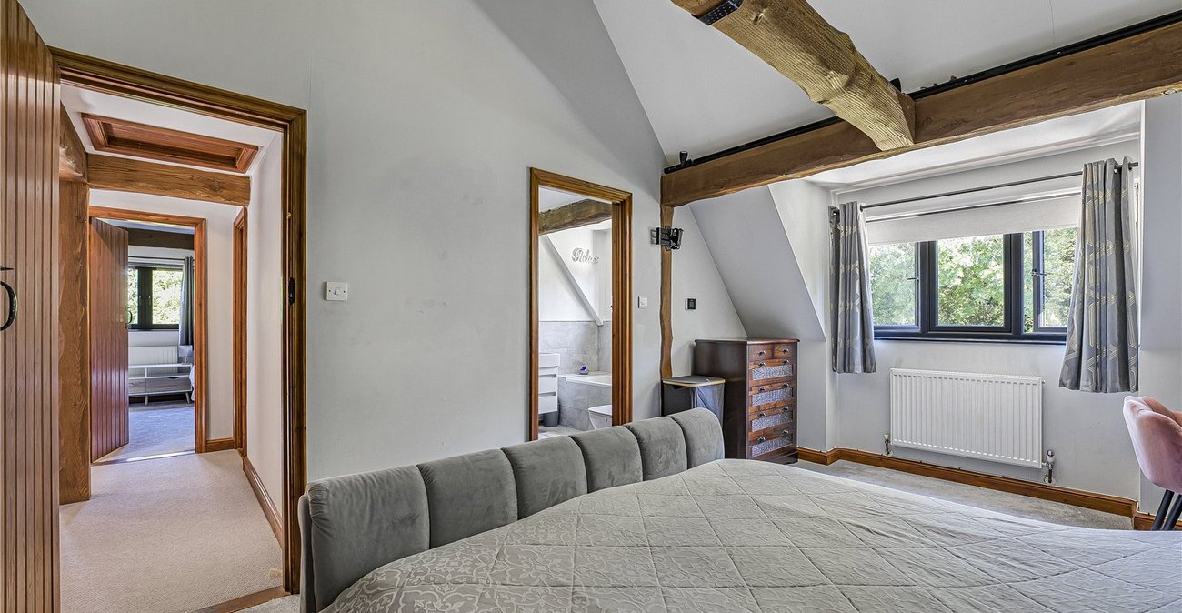 4 bedroom house for sale in Dartford | Robinson Jackson