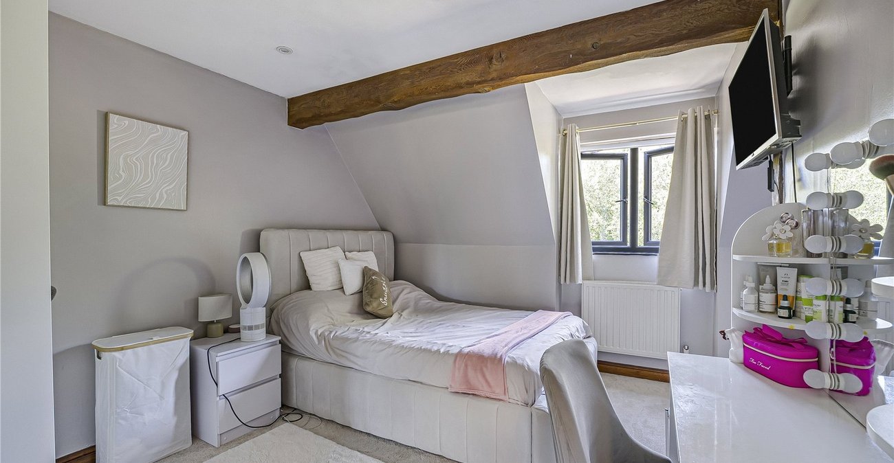 4 bedroom house for sale in Dartford | Robinson Jackson