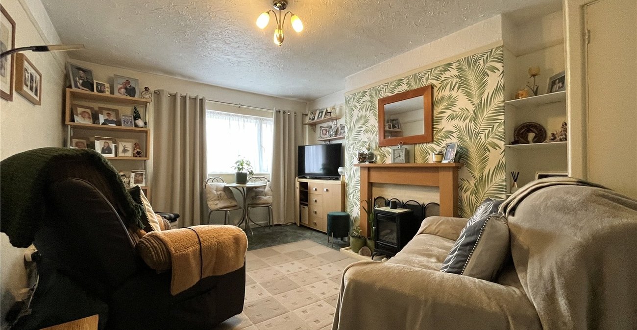 2 bedroom property for sale in Lordswood | Robinson Michael & Jackson