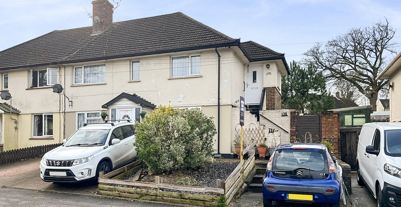 2 bedroom property for sale in Lordswood | Robinson Michael & Jackson