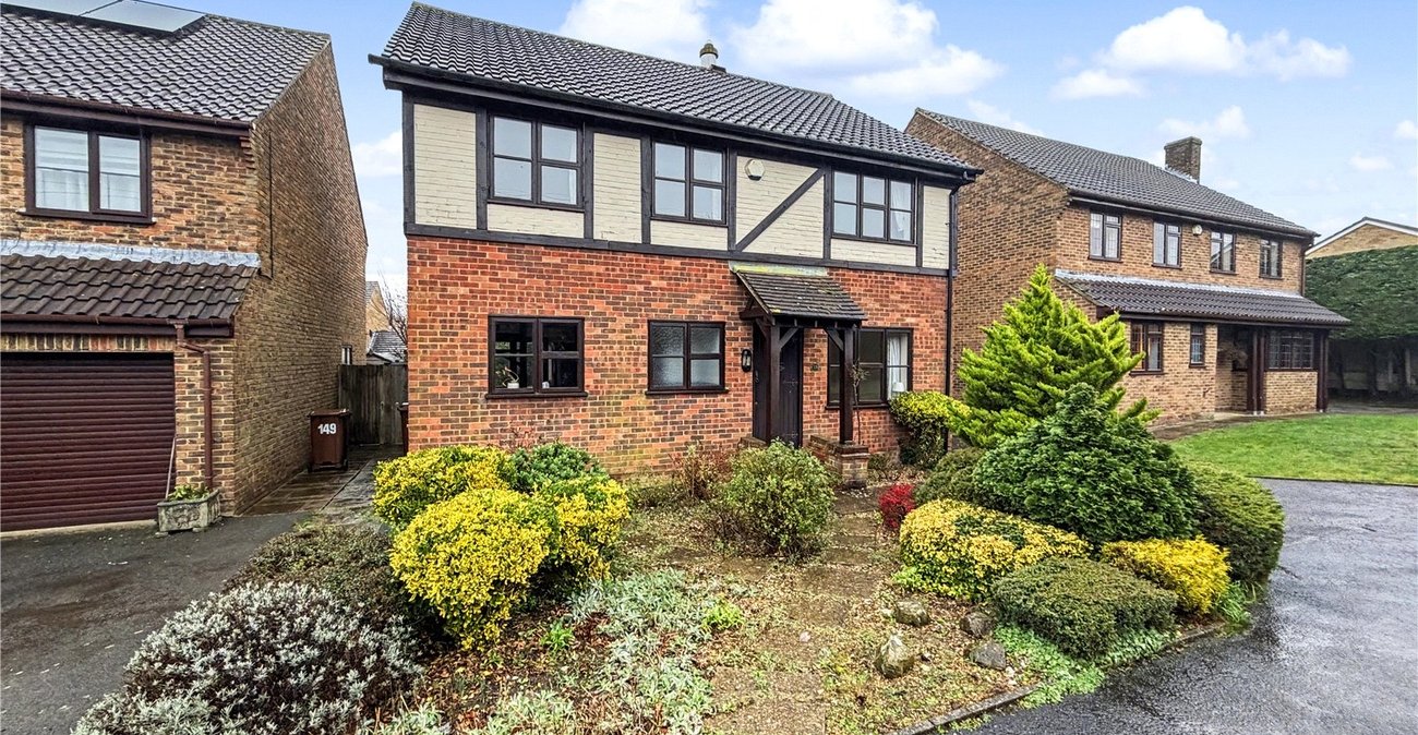 4 bedroom house for sale in Darland | Robinson Michael & Jackson