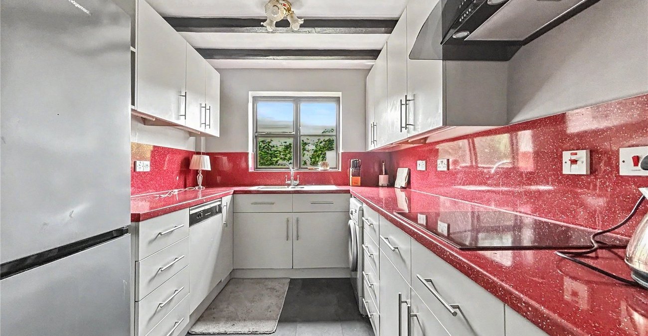 4 bedroom house for sale in Darland | Robinson Michael & Jackson