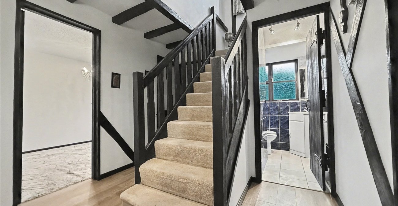 4 bedroom house for sale in Darland | Robinson Michael & Jackson