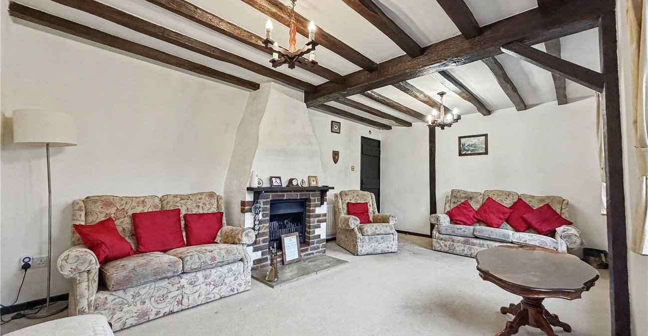 4 bedroom house for sale in Darland | Robinson Michael & Jackson