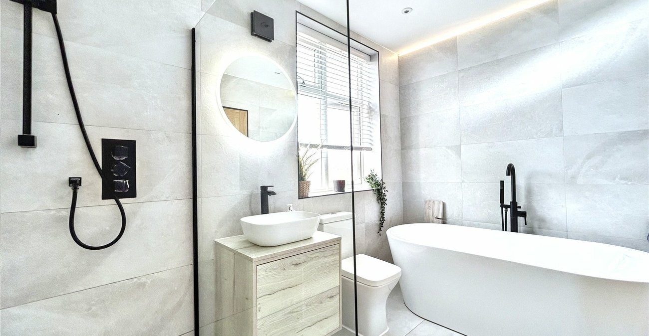 3 bedroom house for sale in Gillingham | Robinson Michael & Jackson